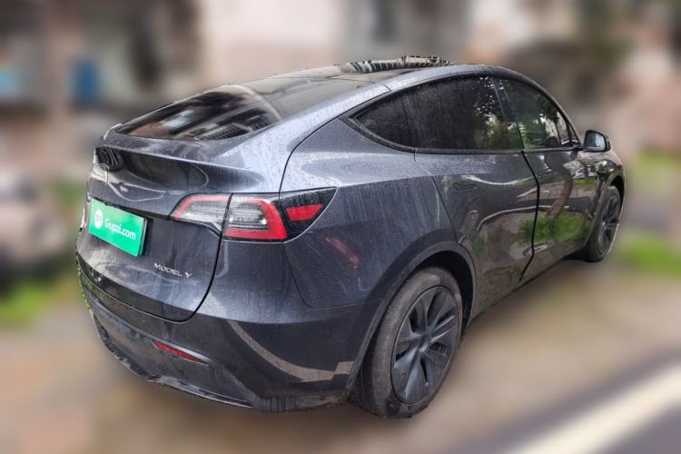 Used Tesla Model Y 2024 Rear-Wheel-Drive Version Rear Right 45 Deg