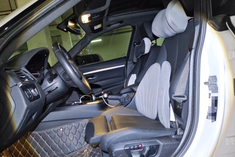 Used BMW 3 Series GT 2020 320i M Sport Package Left Front Seat