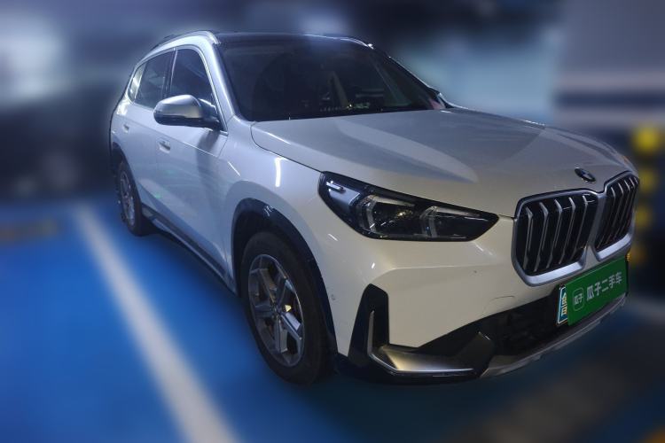 Used BMW X1 2023 sDrive20Li X Design Package Front Right 45 Deg