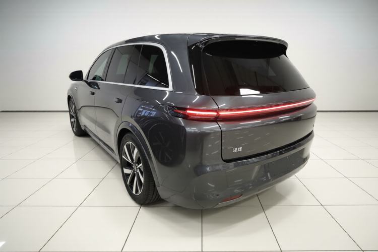 Used Li Auto L8 2023 Pro Model Exterior 2