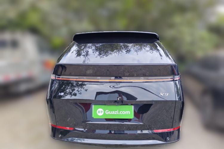 Used XPeng X9 2024 702 Ultra-Long Range Max Rear