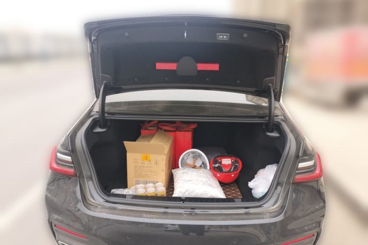 Used BMW 7 Series 2019 Restyled 740Li Leading Edition M Sport Package Trunk