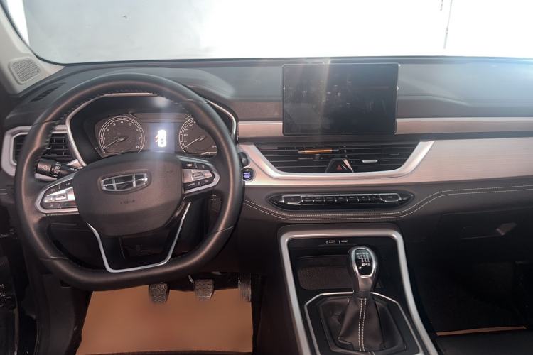 Used Geely Auto Vision X6 2020 1.4T Manual Luxury Model
