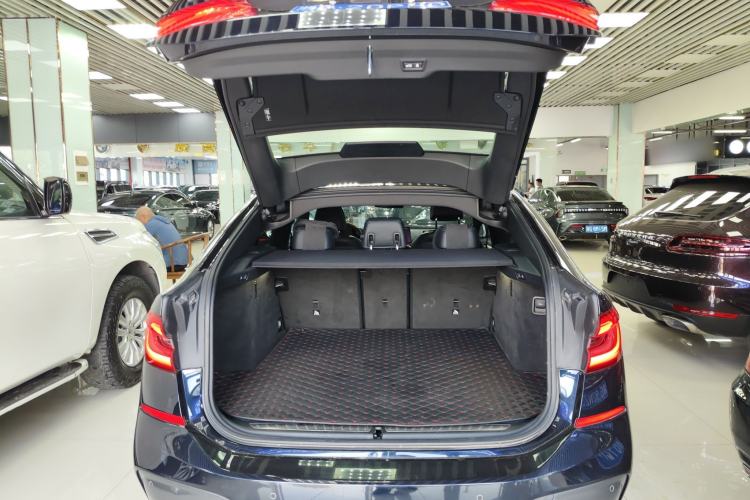 Used BMW 6 Series GT 2019 630i M Sport Package Trunk