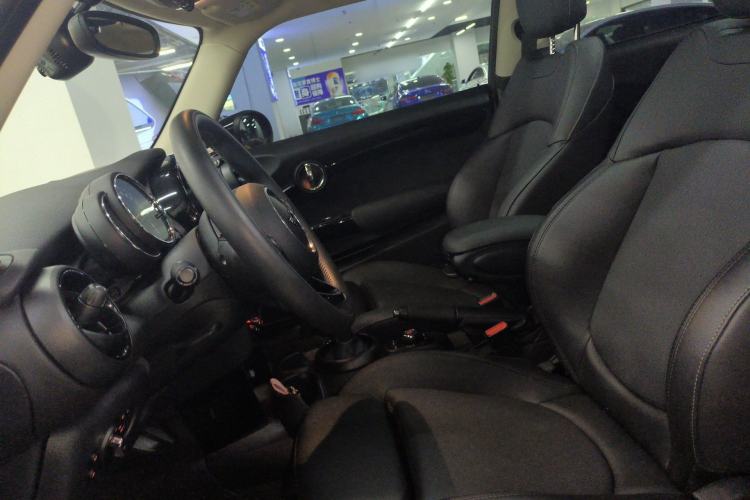 Used MINI 2020 1.5T COOPER Classic Edition Left Front Seat