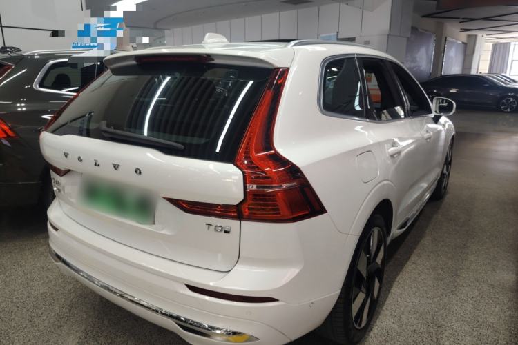 Used Volvo XC60 New Energy 2024 T8 Plug-in Hybrid Long-Range All-Wheel Drive Smart Luxury Edition Rear Right 45 Deg