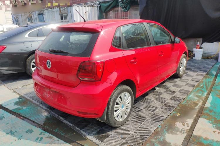 Used Volkswagen Polo 2016 1.6L Automatic Comfort Model
