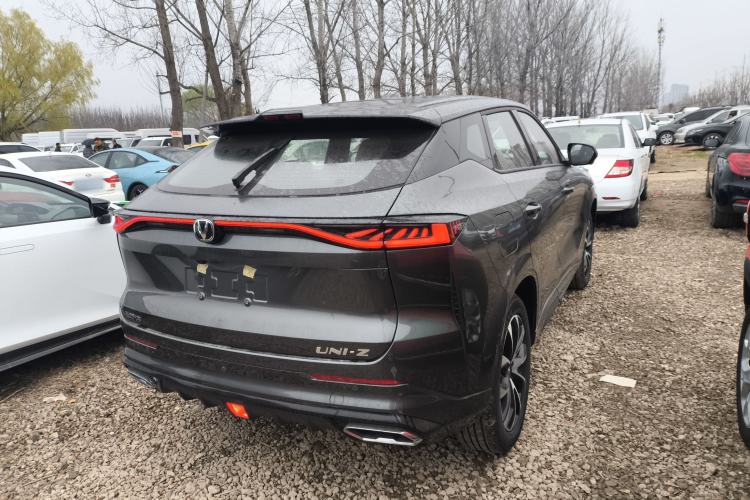 Used Changan UNI-Z New Energy 2024 Blue Whale Smart Electric iDD 125km Beyond Edition