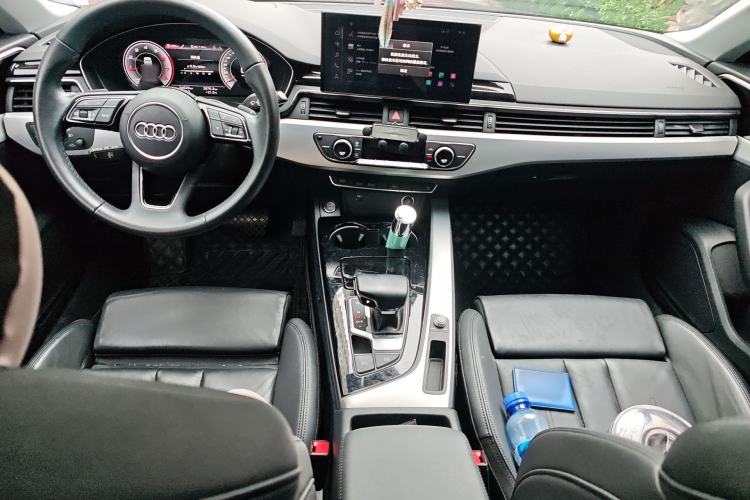 Used Audi A5 2022 Sportback 40 TFSI Fashionable and Dynamic Model Center Console