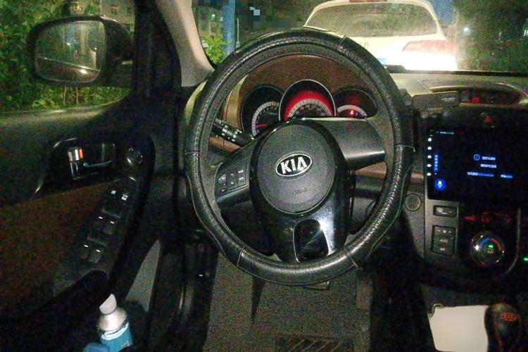 Used Kia Forte 2012 1.6L AT Premium Commemorative Edition
