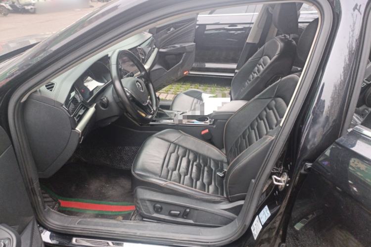 Used Volkswagen Passat 2019 330TSI Elite Edition China VI