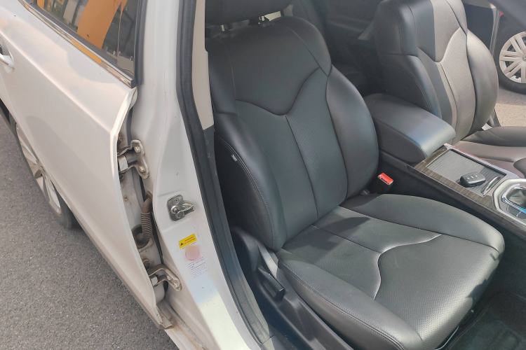 Used Changan Raeton 2014 1.8T Automatic Prestige Anniversary Edition China V Standard