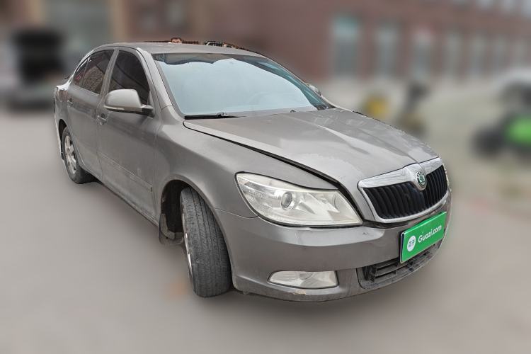 Used Skoda Octavia 2013 1.6L Manual Eado Edition