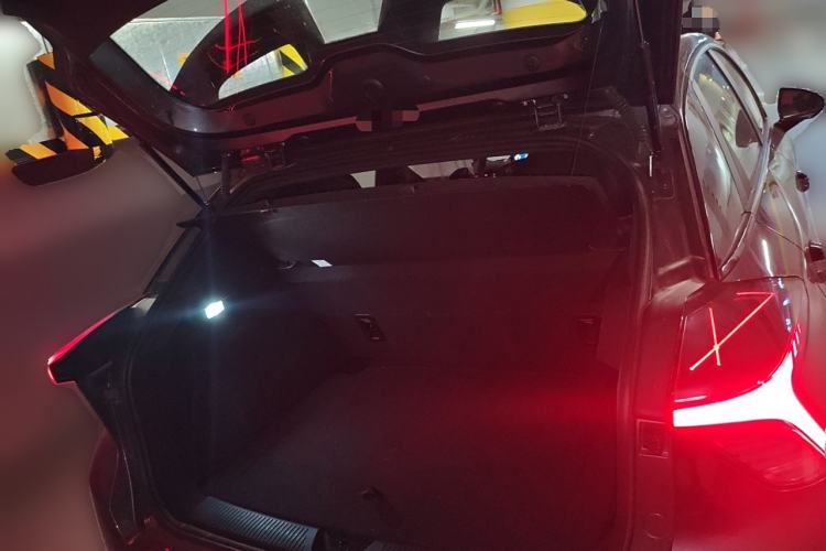 Used MG 4 EV 2023 415 km Range Sea-Faring Champion Edition