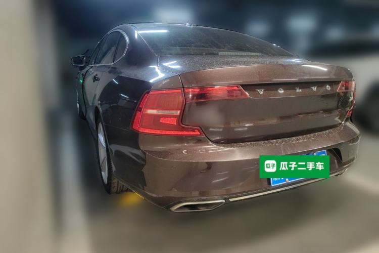 Used Volvo S90 2018 T4 Zhiyuan Edition
