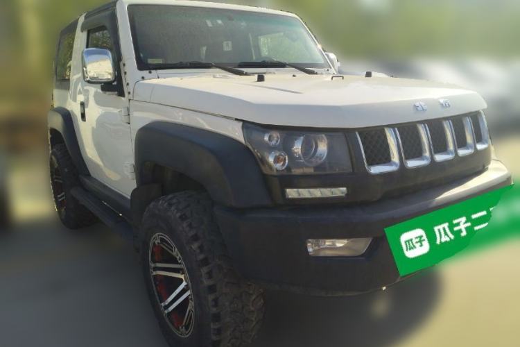 Used BAIC Off-Road BJ40 2014 2.4L Manual Cross-Country Edition Front Right 45 Deg
