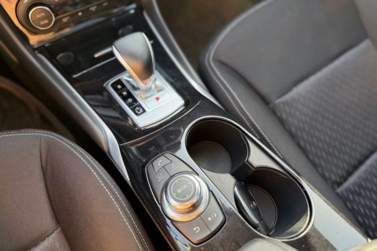 Used Infiniti QX30 2017 1.6T Two-Wheel-Drive Sport Edition