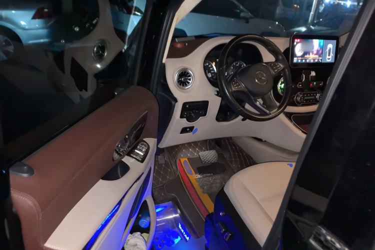 Used Mercedes-Benz Vito 2020 2.0T Business Version 7 Seats
