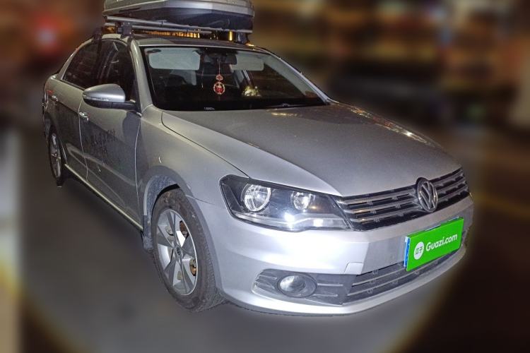 Used Volkswagen Bora 2014 1.6L Automatic Comfort Model Front Right 45 Deg