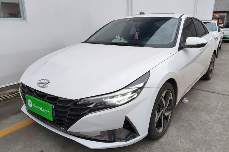 Used Hyundai Elantra 2022 1.5L CVT LUX Prestige Edition