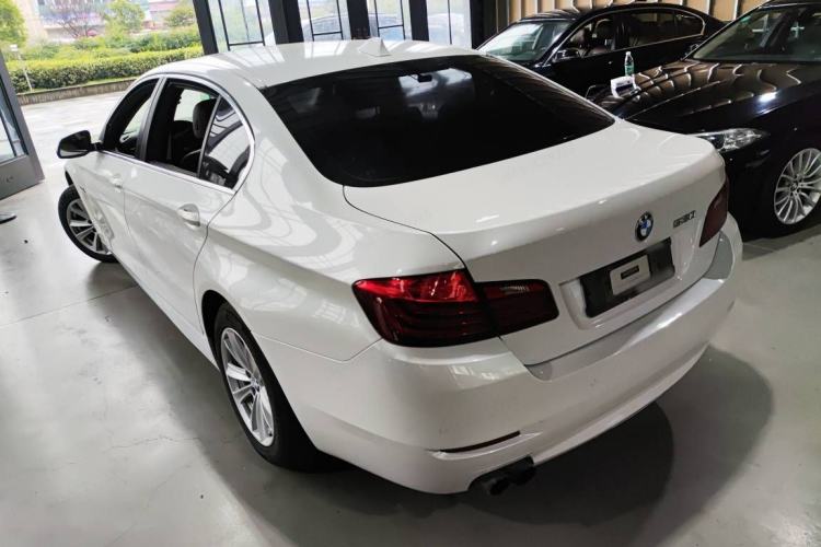 Used BMW 5 Series 2017 520Li Elegant Edition
