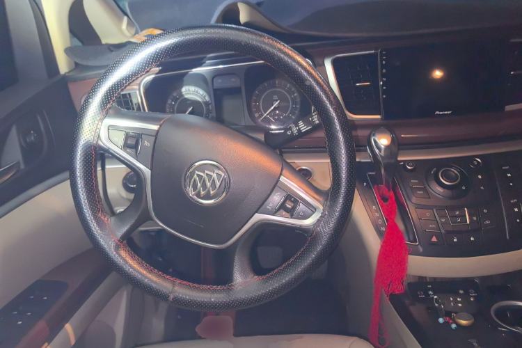 Used Buick GL8 2017 25S Luxury Version China V Standard
