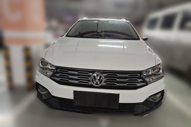 Used Volkswagen C-TREK 2018 1.5L Automatic Comfort Model Front