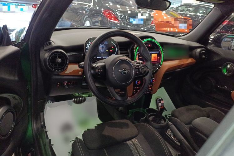 Used MINI 2021 1.5T COOPER Racing Driver Center Console