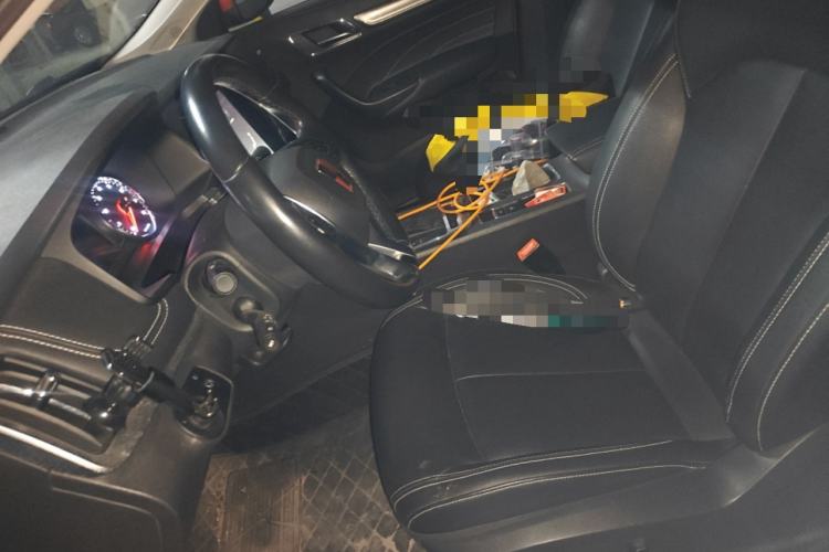 Used Roewe i6 2017 20T Automatic Internet ZhiZun Edition