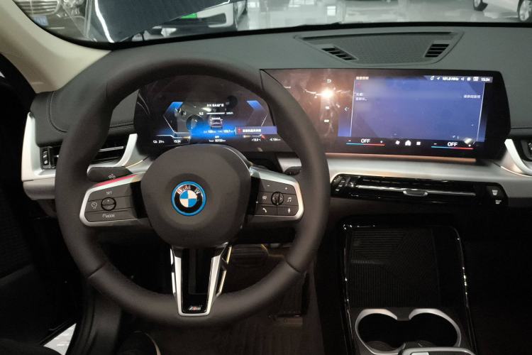 Used BMW iX1 2023 eDrive25L M Sport Package
