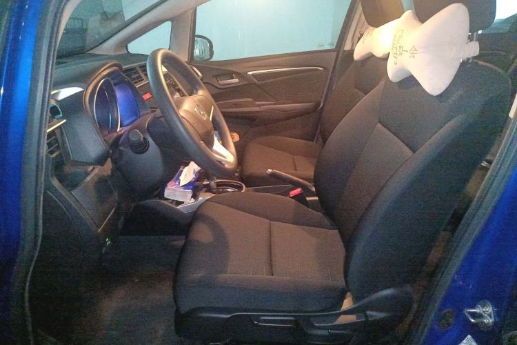 Used Honda Fit 2014 1.5L SE CVT Fashion Model Left Front Seat