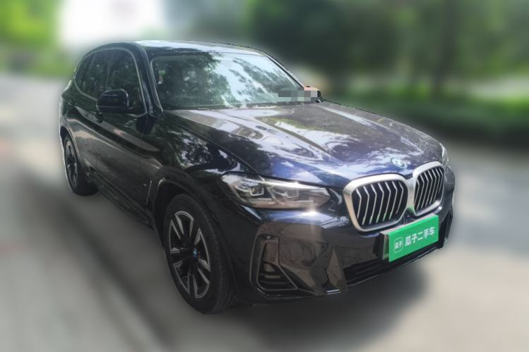 Used BMW iX3 2022 Updated Leading Version Front Right 45 Deg