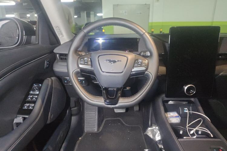 Used Ford Mustang Mach-E 2021 AION Y Plus Rear-Drive Luxury Edition (Long Range)