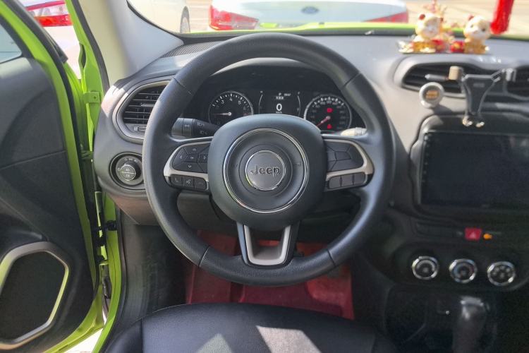 Used Jeep Renegade 2017 180T Automatic High-Energy Version
