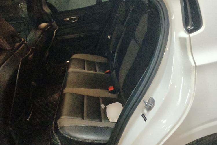 Used Volvo S60 2021 T4 Zhiyuan Sport Edition Left Rear Seat