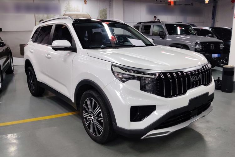 Used Kia Sportage R 2021 Ace 2.0L Splendid Edition Front Right 45 Deg