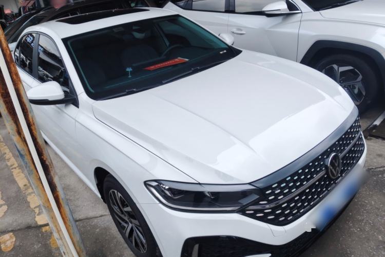 Used Volkswagen Lavida 2024 1.5L Automatic Starry Sky 5 Million Edition Exterior 1