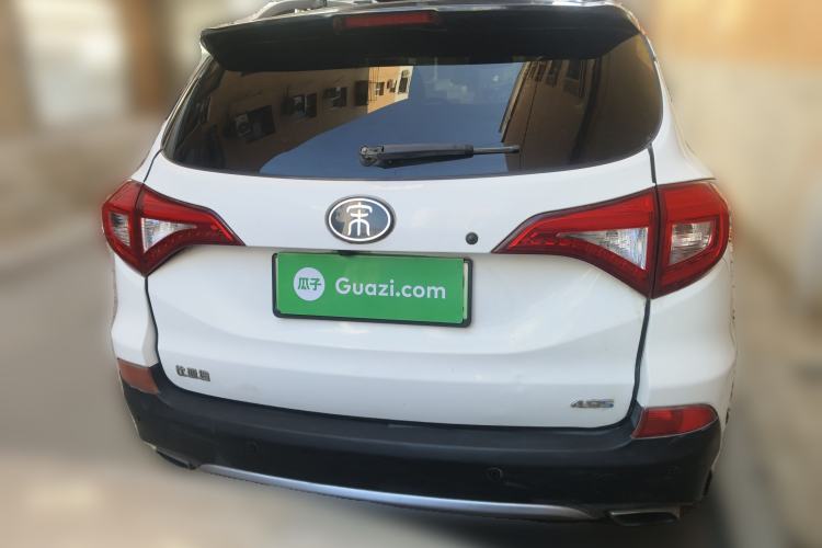 Used BYD Song New Energy 2017 Song DM 1.5TID All-Wheel Drive Luxury Model
