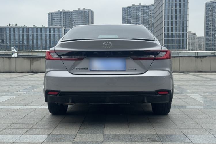 Used Toyota Camry 2026 Model Dual-Engine 2.0HSE Sport Lite Edition Exterior 2