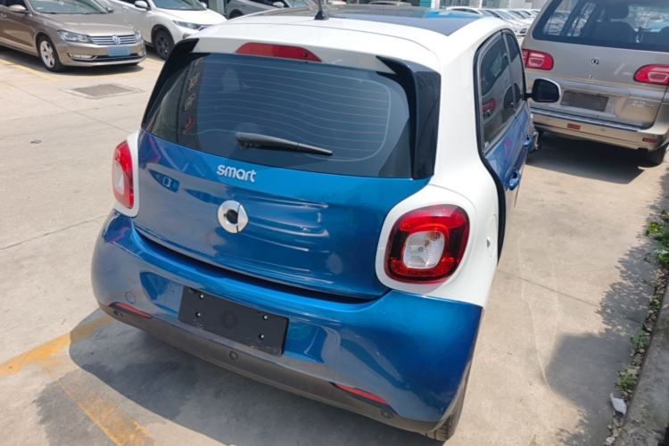 Used smart forfour 2018 1.0L 52kW Passion Edition
