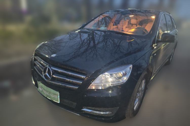 Used Mercedes-Benz R-Class 2017 R 320 4MATIC Business Edition Prestige Model