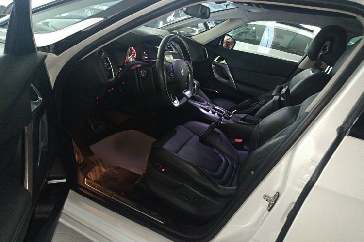 Used DS 5 2014 1.6T Luxury Edition THP160