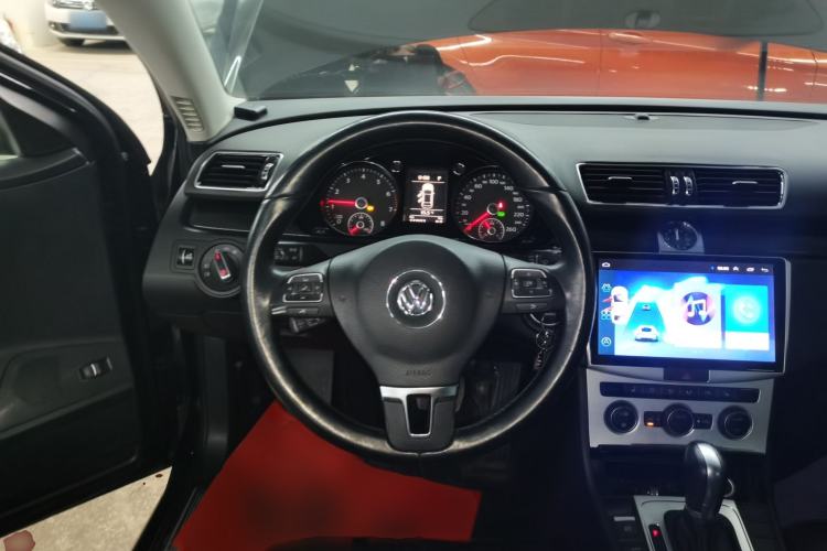 Used Volkswagen Magotan 2013 1.8TSI Luxury Model
