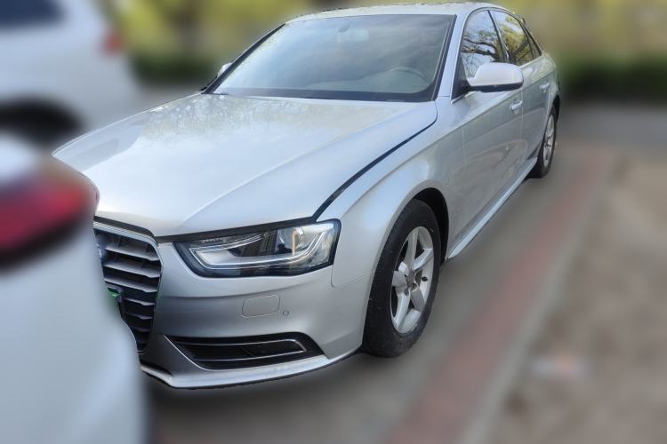 Used Audi A4L 2013 35 TFSI Automatic Standard Model
