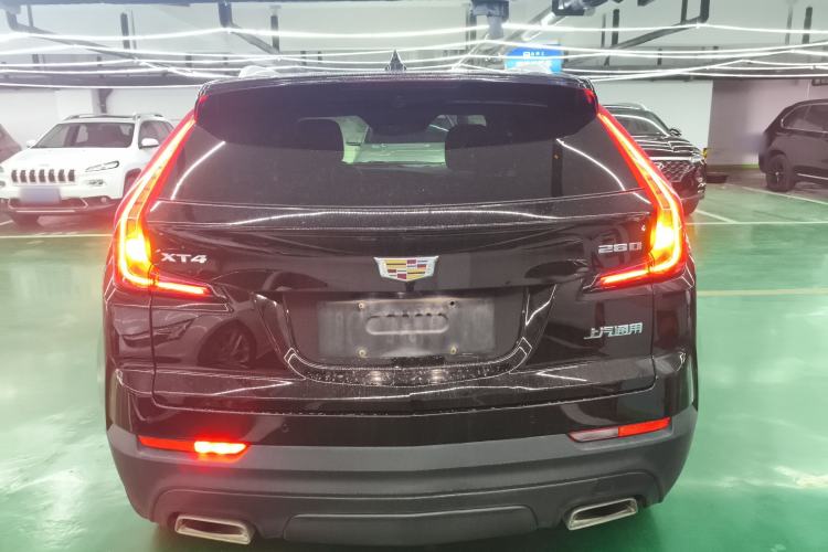 Used Cadillac XT4 2018 28T Two-Wheel Drive Tech Version
