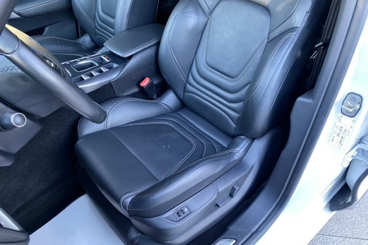 Used DS 5 2015 1.6T Luxury Edition THP160