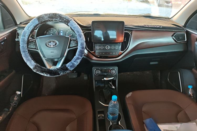 Used FAW Senya R7 2017 1.6L Automatic Smart Version