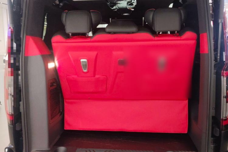 Used Ford Tourneo Custom  Trunk