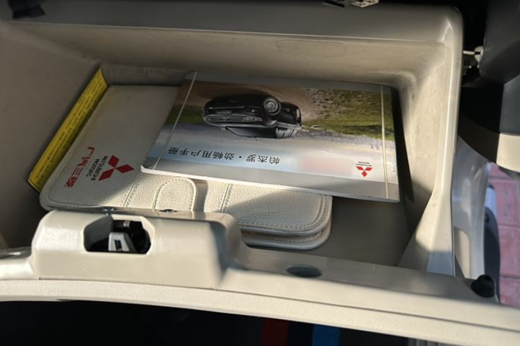 Used Mitsubishi Pajero Sport 2013 3.0L Automatic 4x4 Flagship Edition
