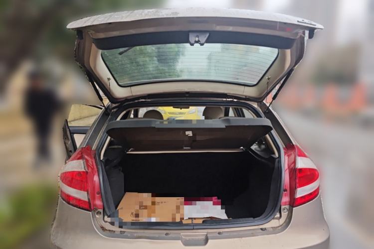 Used Chery Fengyun 2 2013 Hatchback 1.5L Manual Ruiyi Edition